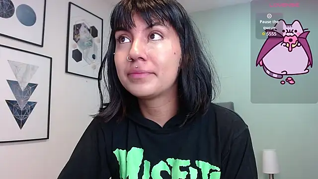 amy adams1 online show from September 19, 2025, 4:38 am