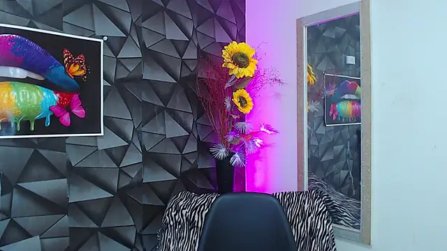 nazper online show from March 5, 2025, 3:07 pm