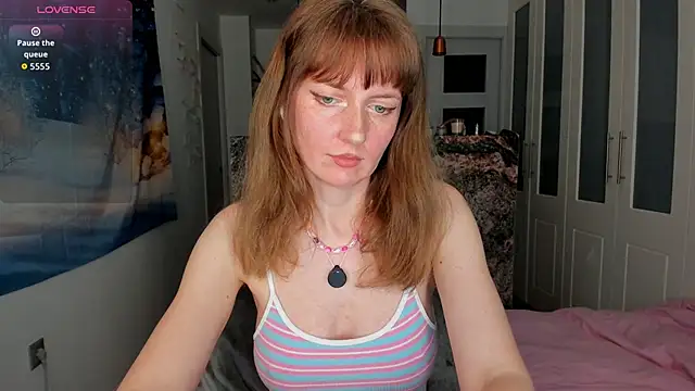 YourSexyNeighbour online show from January 15, 2026, 10:07 am