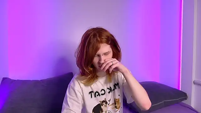 ZaynGraham online show from April 14, 2026, 9:20 pm