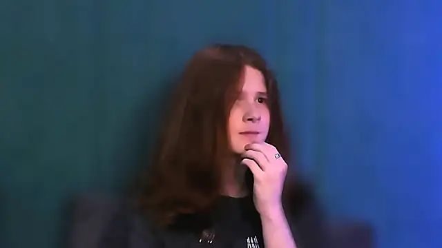 ZaynGraham online show from October 3, 2025, 11:34 am