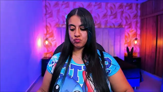 Xisu  online show from March 17, 2026, 2:03 am