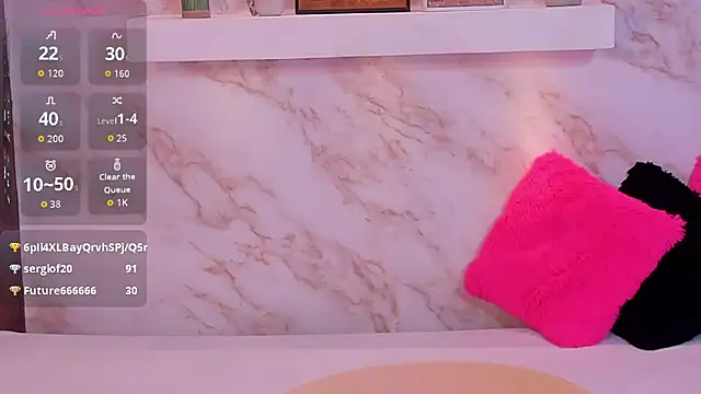 AmyBarton02 online show from December 15, 2025, 6:36 pm