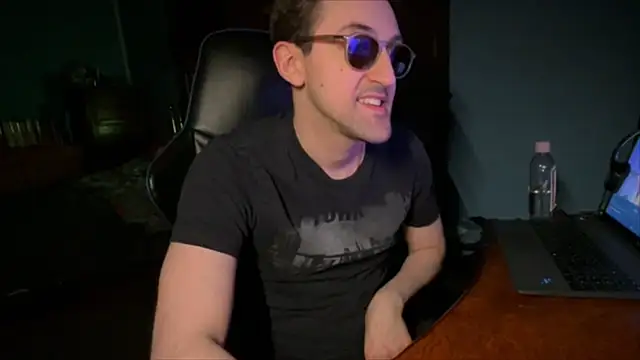 Snapshot of Stefisexy91 chatting on April 16, 2026, 9:26 pm Stefisexy91 online show from April 16, 2026, 9:26 pm