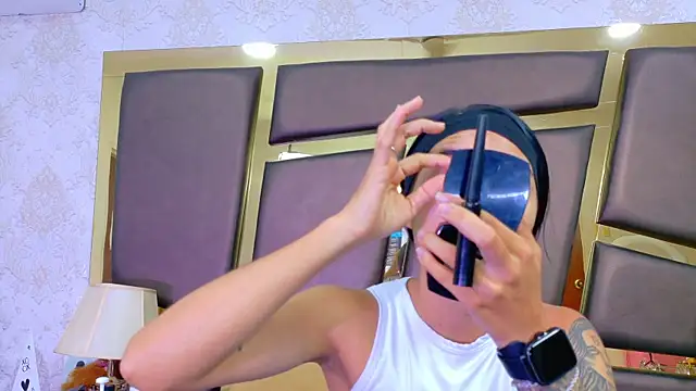 NicoleEsposito online show from March 31, 2026, 12:40 pm