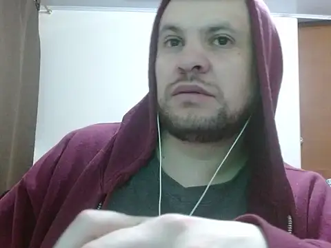 camiloking1720 online show from January 6, 2026, 8:35 pm