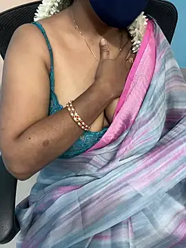 Snapshot of sajeetha chatting on June 2, 2026, 3:39 am sajeetha online show from June 2, 2026, 3:39 am