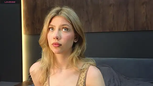 Rainaslater online show from February 8, 2025, 10:19 pm