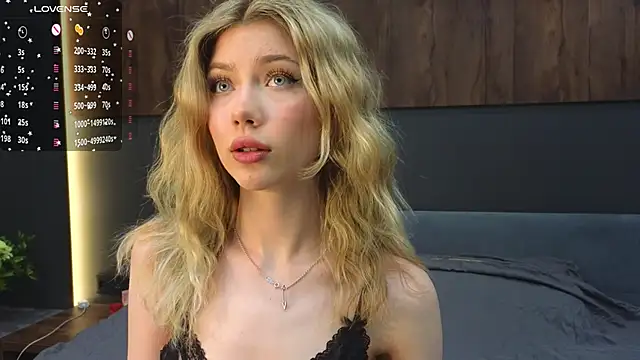 Rainaslater online show from February 21, 2025, 8:49 pm