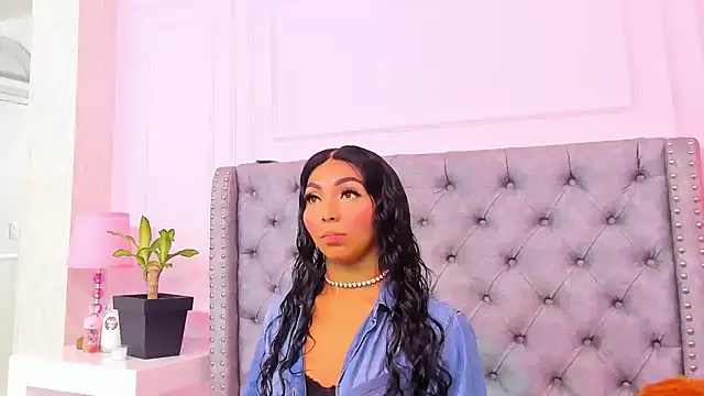 HaileeRoberts online show from January 16, 2026, 12:31 pm