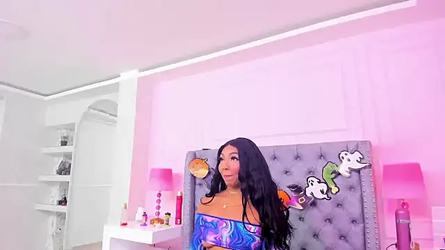 Snapshot of HaileeRoberts chatting on October 8, 2025, 12:39 pm HaileeRoberts online show from October 8, 2025, 12:39 pm