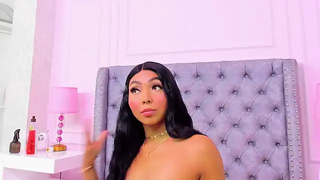 Snapshot of HaileeRoberts chatting on November 7, 2025, 12:31 pm HaileeRoberts online show from November 7, 2025, 12:31 pm