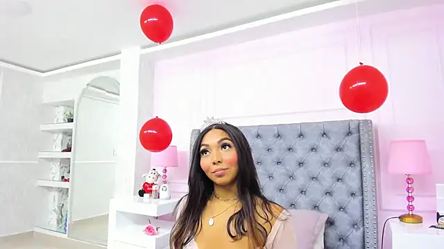 Snapshot of HaileeRoberts chatting on September 23, 2025, 12:45 pm HaileeRoberts online show from September 23, 2025, 12:45 pm