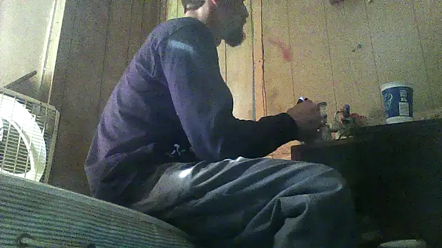 luke thighwalker2469 online show from November 29, 2025, 4:51 pm