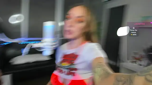 AngelPaull online show from December 12, 2024, 7:48 pm