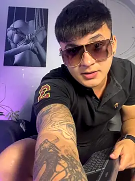 Cristopher strong online show from September 27, 2025, 12:00 pm