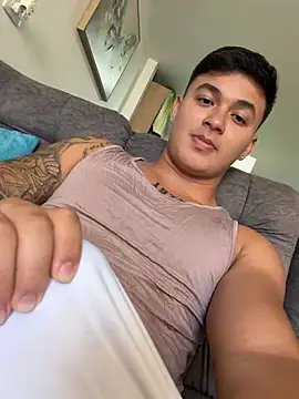 Cristopher strong online show from May 15, 2026, 2:15 pm