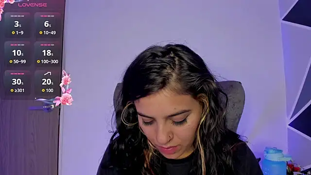 Snapshot of alyssa_magiic chatting on March 2, 2026, 1:17 am alyssa magiic online show from March 2, 2026, 1:17 am