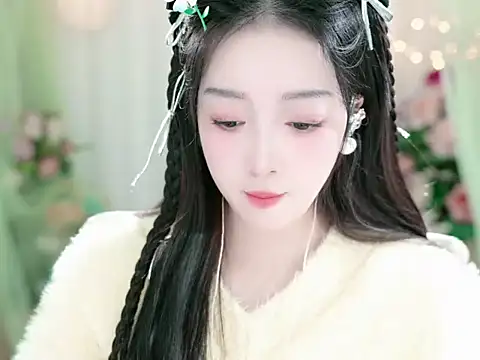 WenQingNice2 online show from December 19, 2024, 9:18 am