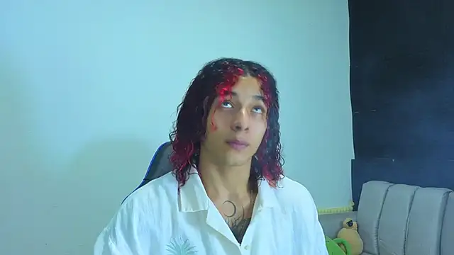 Demitryo online show from September 13, 2025, 3:06 am