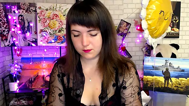 Darina M  online show from September 13, 2025, 4:23 am