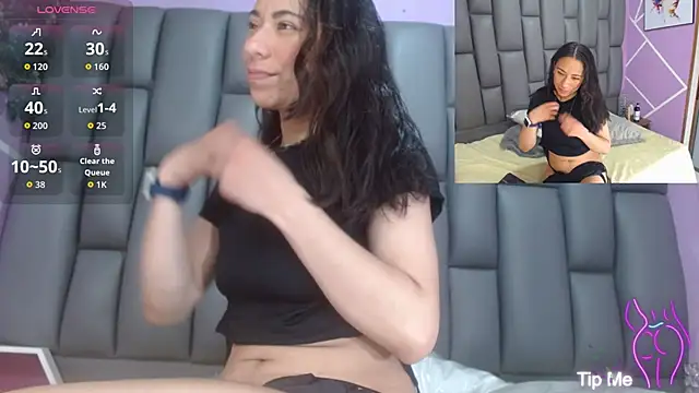 angelina ny online show from November 29, 2025, 2:06 pm