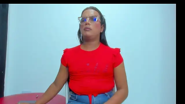 monsterdick cessy22cm online show from December 8, 2024, 1:30 am