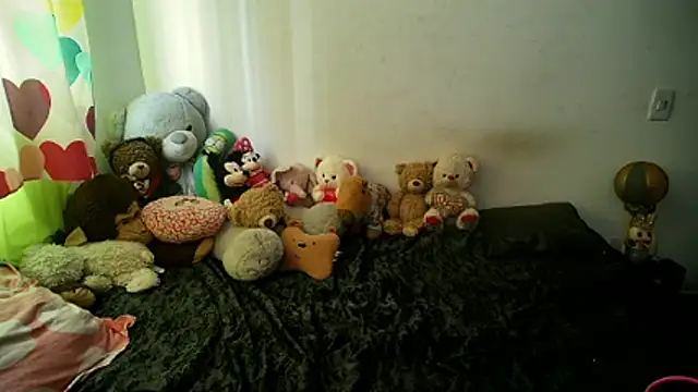 mandy berrys online show from January 9, 2026, 12:56 pm