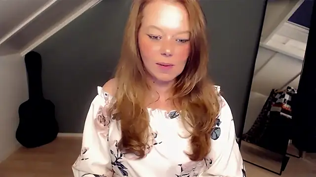 Snapshot of roxanna24 chatting on March 30, 2026, 7:59 pm roxanna24 online show from March 30, 2026, 7:59 pm