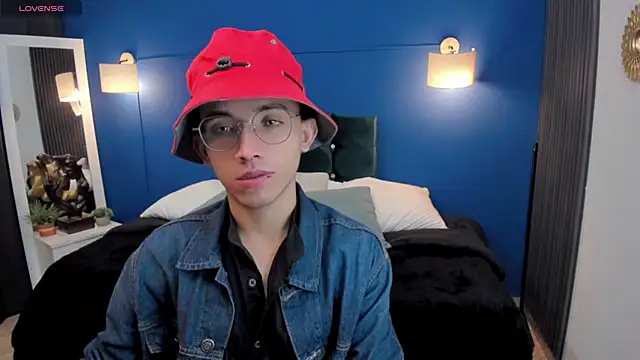 Micaela Rangel online show from March 9, 2025, 3:22 am