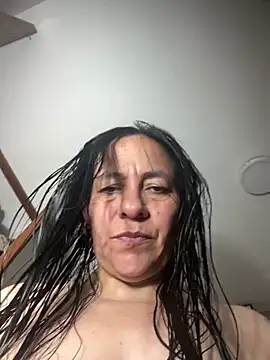 Freya Artemisa online show from February 11, 2026, 7:36 pm