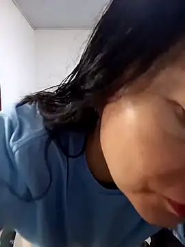 Snapshot of renata_hot1 chatting on March 13, 2025, 8:11 pm renata hot1 online show from March 13, 2025, 8:11 pm