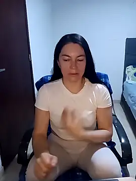 Snapshot of renata_hot1 chatting on February 18, 2025, 2:59 am renata hot1 online show from February 18, 2025, 2:59 am