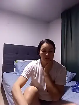 Snapshot of renata_hot1 chatting on March 23, 2025, 2:37 am renata hot1 online show from March 23, 2025, 2:37 am