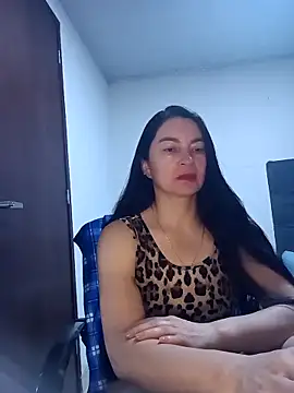 Snapshot of renata_hot1 chatting on March 3, 2025, 2:06 pm renata hot1 online show from March 3, 2025, 2:06 pm