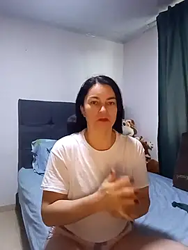 Snapshot of renata_hot1 chatting on March 21, 2025, 9:56 pm renata hot1 online show from March 21, 2025, 9:56 pm