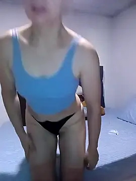 renata hot1 online show from December 19, 2025, 10:34 pm