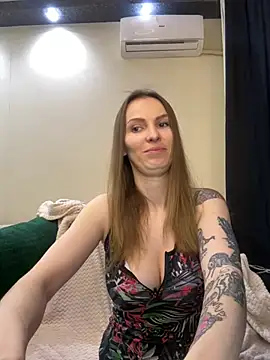 Snapshot of RachelBelI chatting on March 11, 2025, 11:15 pm RachelBelI online show from March 11, 2025, 11:15 pm