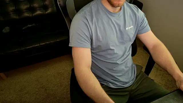 BlueEyedTallGuy94 online show from February 2, 2026, 8:19 pm