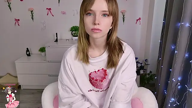 b4by LoL1 online show from March 10, 2025, 11:55 am