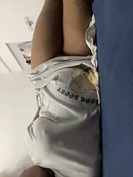 fantacygirl  online show from March 7, 2025, 5:06 pm