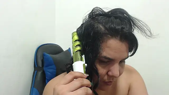 sinay024 online show from December 21, 2025, 6:53 pm