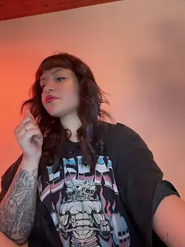 Ashley Chriss online show from January 5, 2025, 4:58 am