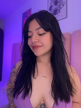 Snapshot of Ashley_Chriss chatting on July 9, 2026, 1:39 am Ashley Chriss online show from July 9, 2026, 1:39 am