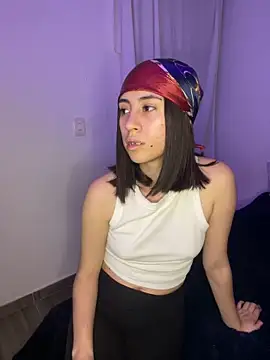 Catyloves online show from February 12, 2025, 2:56 am