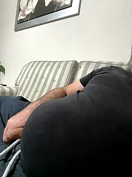 ros217 online show from December 17, 2025, 9:09 pm