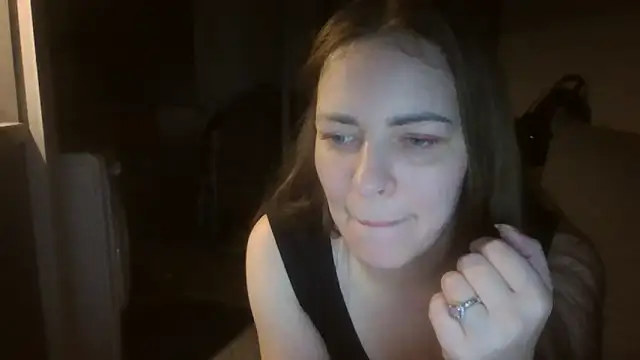 AnnaDiamond1 online show from November 8, 2025, 11:52 pm