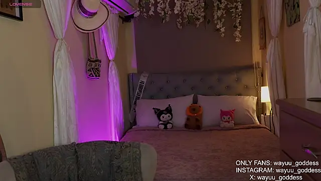 wayuu-goddess online show from October 4, 2025, 5:58 pm