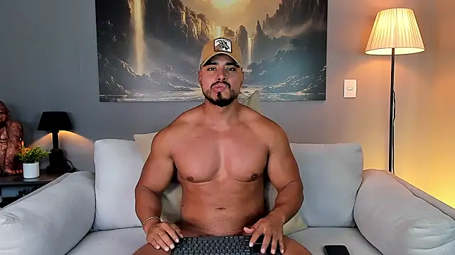 Snapshot of ApoloMakris chatting on June 2, 2026, 6:52 pm ApoloMakris online show from June 2, 2026, 6:52 pm