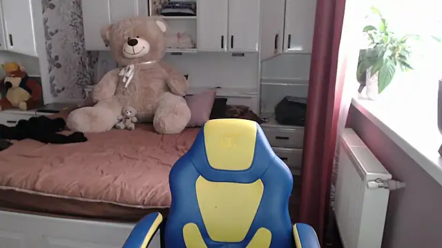 69SexySecret69 online show from February 18, 2025, 2:27 pm